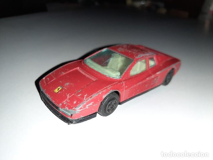 Auto in scala: FERRARI TESTAROSSA SCALA 1/43