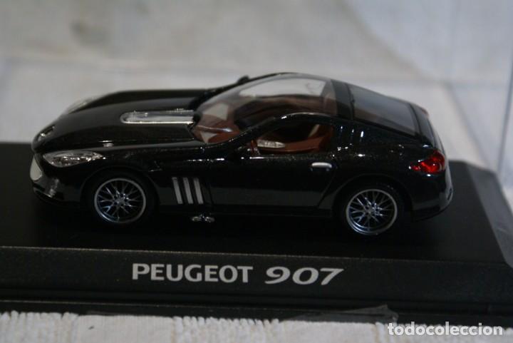 Coches a escala: COCHE PEUGUEOT 907