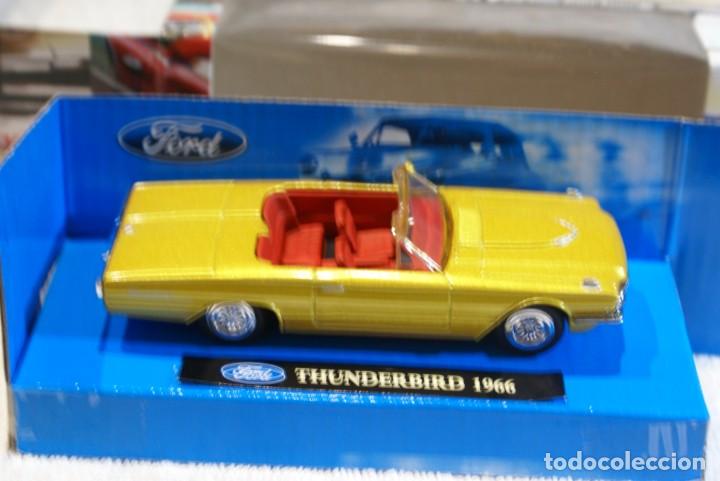 Coches a escala: COCHE FORD THUNDERBIRD 1966 - Foto 1