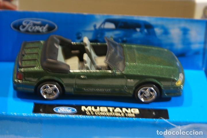 Coches a escala: COCHE FORD MUSTANG GT CONVERTIBLE 1989