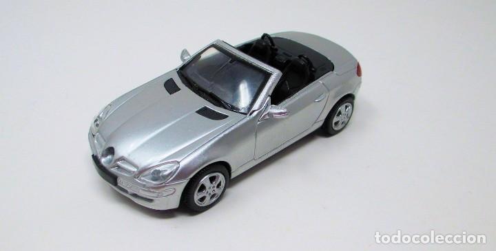Auto in scala: Mercedes Benz SLK 2005