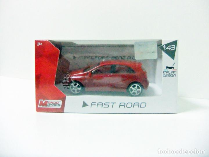 Auto in scala: MERCEDES-BENZ A CLASS - MONDO MOTORS FAST ROAD ESCALA 1:43 - COCHE AUTO ROJO CLASE A TOY CAR RED