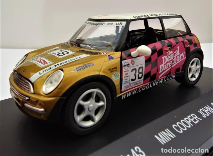 Coches a escala: MINI COOPER John Cooper Works High Speed The Dental Directory 38 Escala 1:43. Nuevo en su caja.
