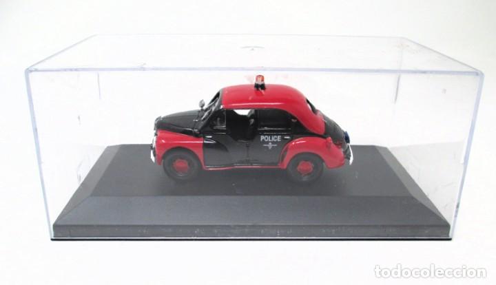 Voitures &agrave; l'&eacute;chelle: Renault 4 Cv. Polic&iacute;a - Escala 1/43