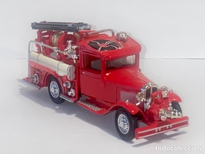 Coches a escala: Matchbox YFE06 1932 Ford AA Fire Engine 1/43