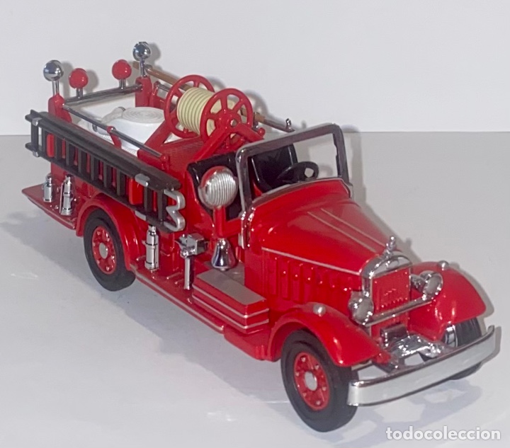 Model Cars: Matchbox Mack Pumper Truck 1935