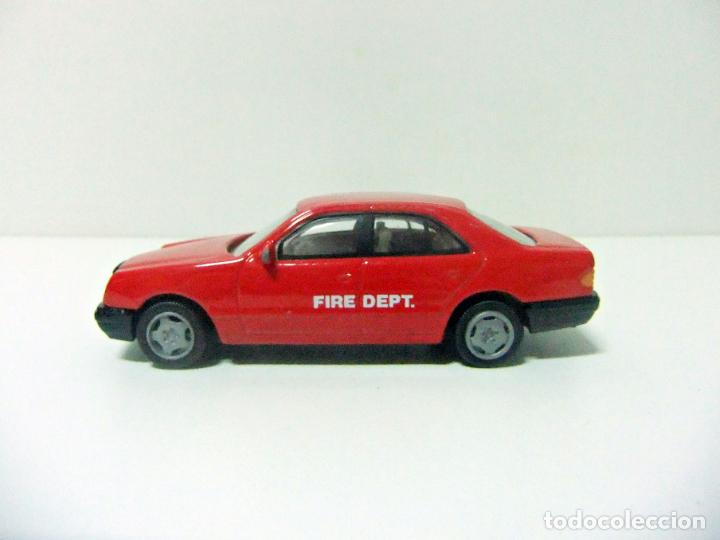 Auto in scala: MERCEDES BENZ FIRE DEPT. JOYCITY ESCALA 1:43 - COCHE ROJO BOMBEROS JOY CITY MB RED TOY CAR JUGUETE