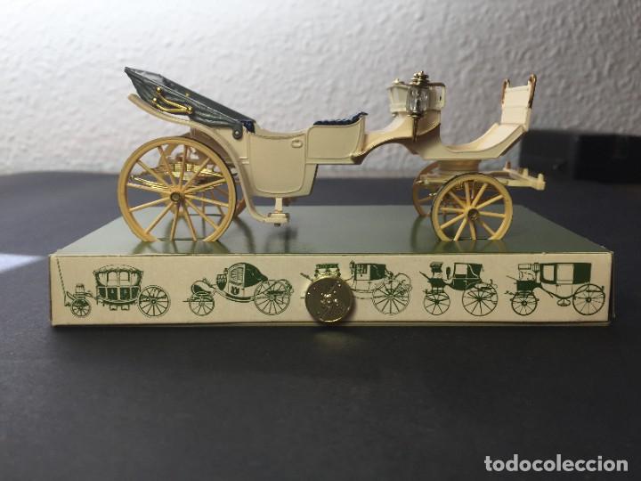 Coches a escala: CARRUAJE MARCA BRUMM TIPO SOCIABLE - Foto 2