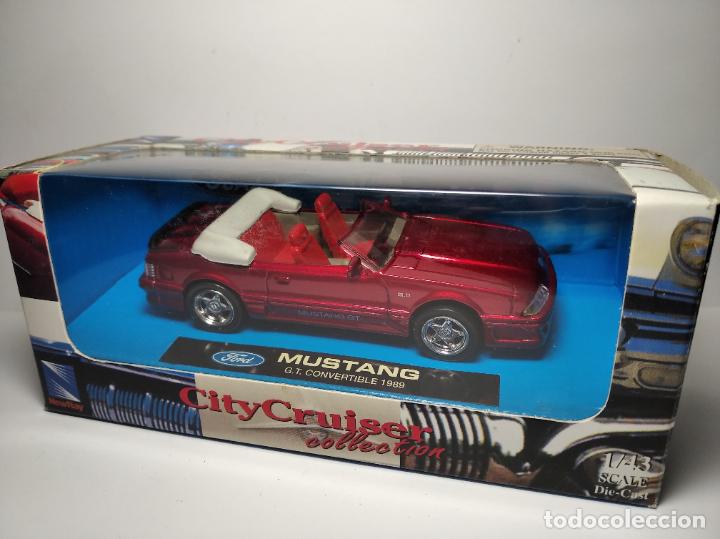Model Cars: FORD MUSTANG GT 1989 DE NEW RAY 1,43 NUEVO EN SU CAJA