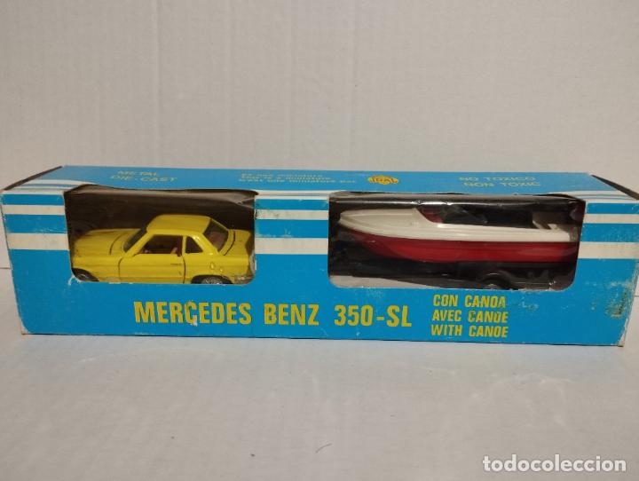 Voitures &agrave; l'&eacute;chelle: MUY BUENO MERCEDES 350 REMOLQUE CON CANOA DE JOAL 1,43 REF 151 NUEVO EN SU CAJA. LA MEJOR OPCION