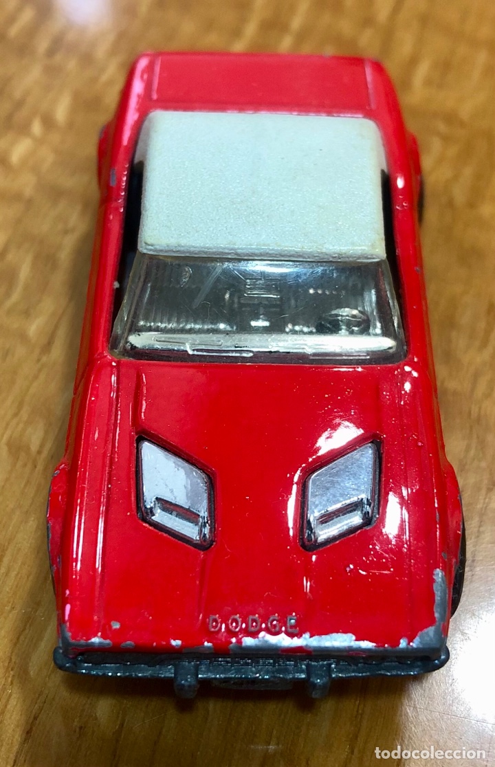 Voitures &agrave; l'&eacute;chelle: Dodge Challenger N-1 de 1975.