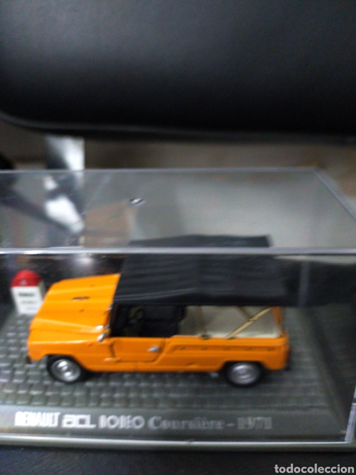 Auto in scala: RENAULT ACL RODEO COURSIERE 1971 1/43 NUEVO CON CAJA Y BASE EXPOSITORA