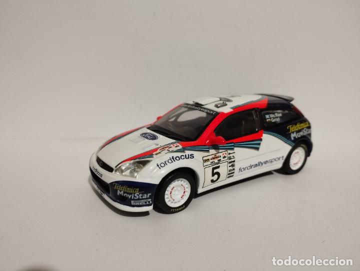 Voitures &agrave; l'&eacute;chelle: FORD FOCUS DE IXO ALTAYA SALVAT TELEFONICA MOVISTAR 1,43