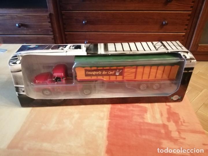 Voitures &agrave; l'&eacute;chelle: camion WILLEME LC 610 TRUCK semi-remolque 1952 nuevo con caja escala 1/43