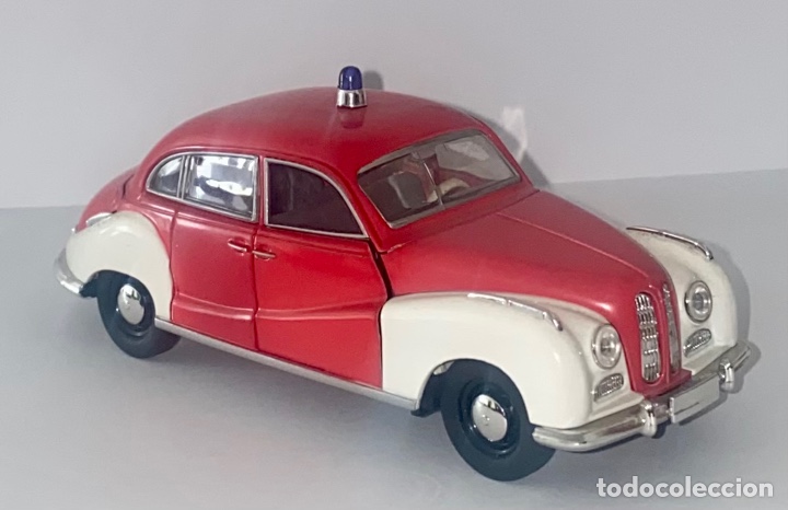 Coches a escala: Schuco BMW 501 Fire - Foto 1