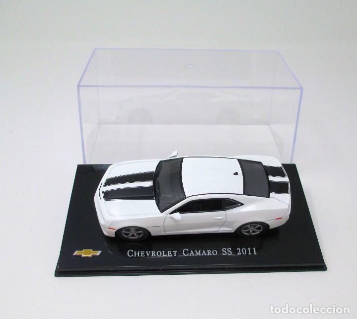 Voitures &agrave; l'&eacute;chelle: Chevrolet Camaro SS 2011 - escala 1/43