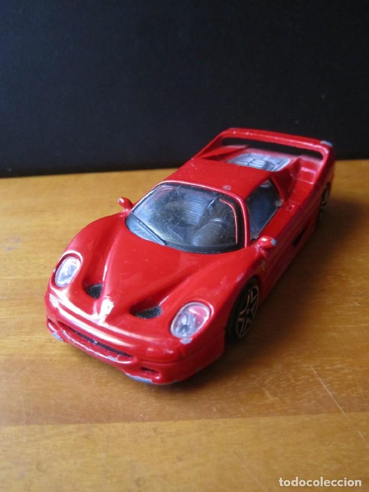 Coches a escala: Ferrari F50 Rojo Burago (Escala 1-43)