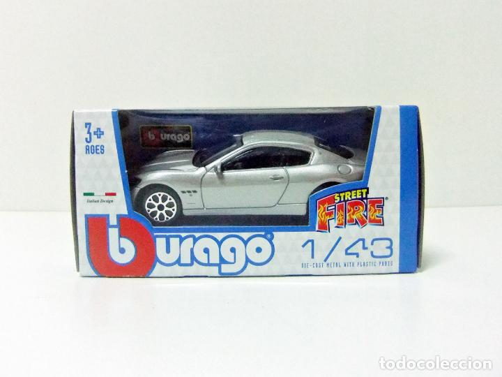 Auto in scala: MASERATI GRAN TURISMO - BURAGO BBURAGO STREET FIRE ESCALA 1:43 - COCHE LUJO JUGUETE SILVER TOY CAR