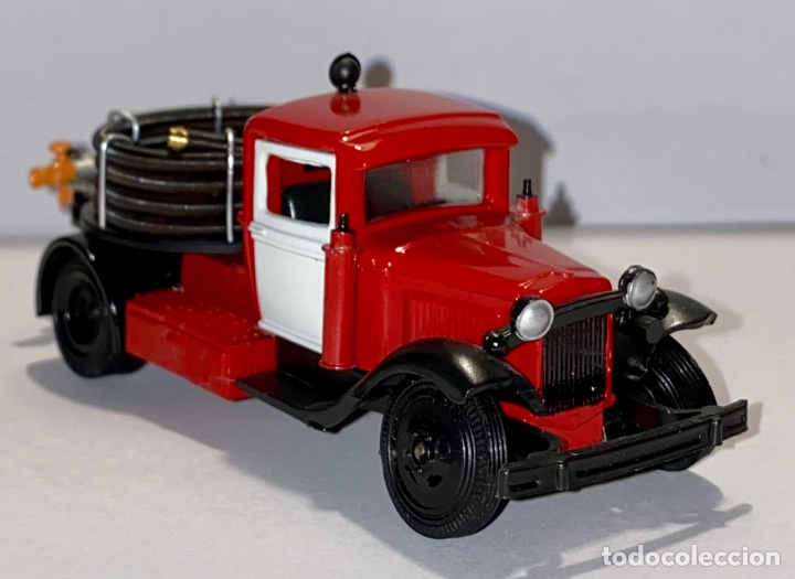 Voitures &agrave; l'&eacute;chelle: Coche bomberos artesanal
