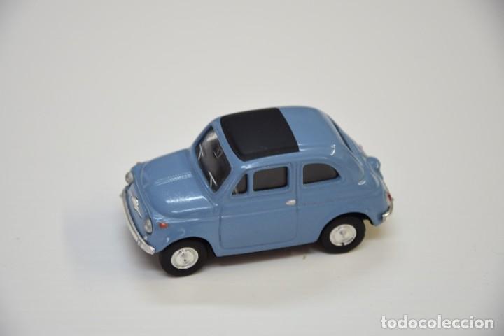 Coches a escala: COCHE ESCALA 1:43 FIAT 500 - 1957 DEL PRADO - COLOR FOTO
