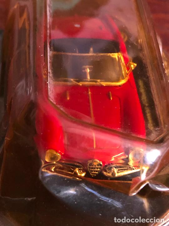 Auto in scala: COCHE DE METAL DEL PRADO COLLECTION. ALFA ROMEO. GIULIETTA 1/43 en su estuche sin abrir