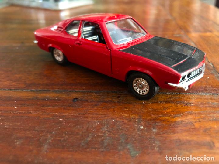 Voitures &agrave; l'&eacute;chelle: OPEL MANTA 1900 SR ESCALA 1:43 DE SOLIDO en blister