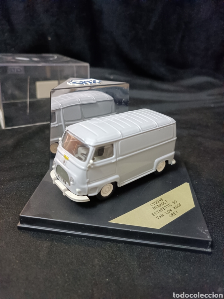 Voitures &agrave; l'&eacute;chelle: Renault estafette 60, city vitesse