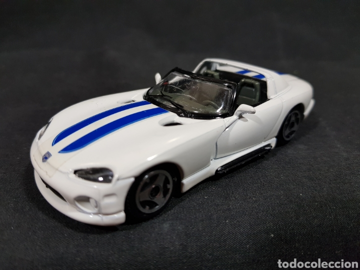 Coches a escala: Burago Dodge Viper RT 10 Escala 1:43