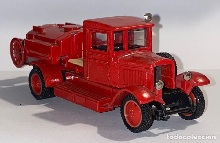 Auto in scala: oMo Bomberos