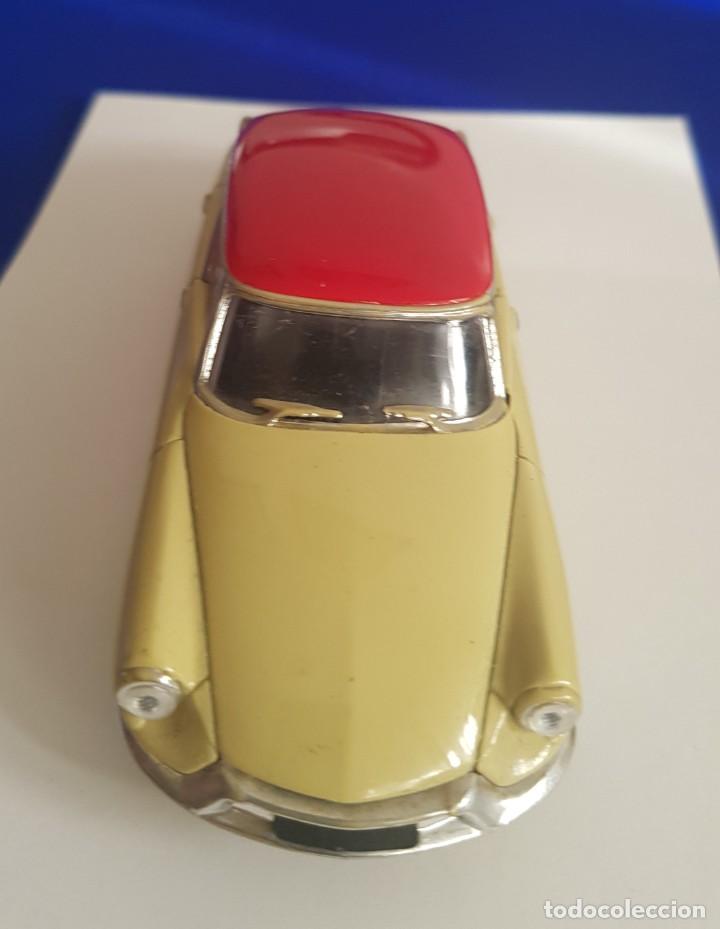 Coches a escala: coche juguete vintage 1956 citroen tiburon ds 1.9 marca espa&ntilde;a solido vehiculo motor espa&ntilde;ol