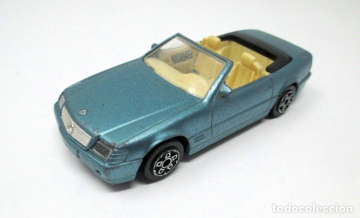 Coches a escala: Mercedes Benz 300 SL - Escala 1/43 - Burago
