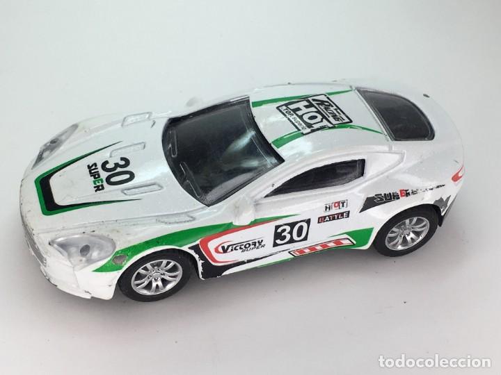 Auto in scala: COCHE DEPORTIVO HOT RACING SIN MARCA