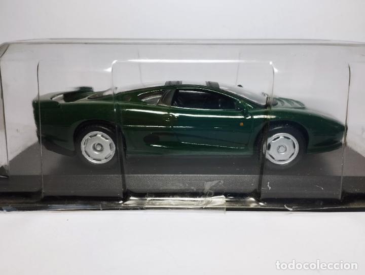 Die cast 1/43 Modellino Auto Jaguar XJ220 by Del Prado