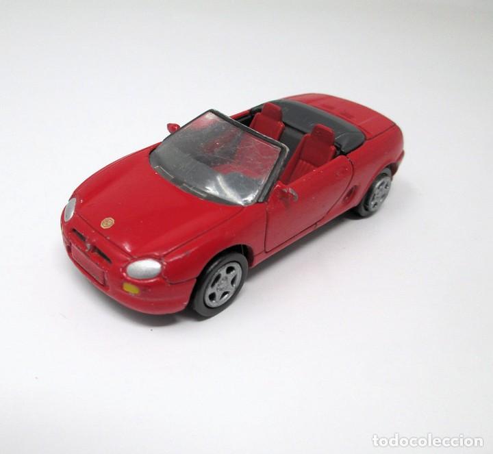 Auto in scala: MGF de 1996 de New Ray 1997 - escala 1/43