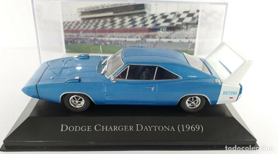 Auto in scala: DODGE CHARGER DAYTONA (1969), 1/43. IXO
