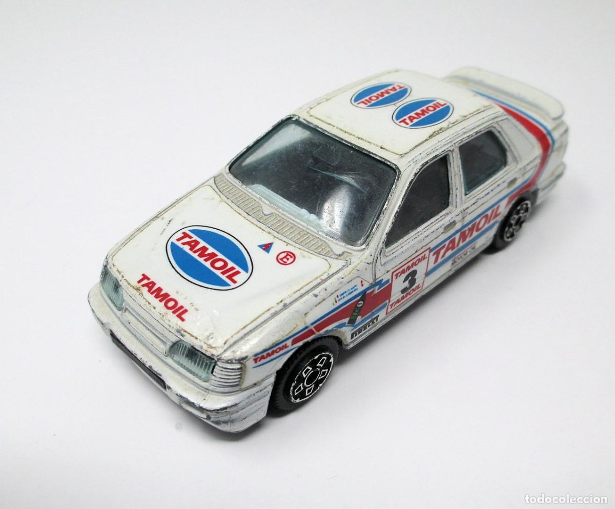 Auto in scala: Ford Sierra de Burago - Escala 1/43