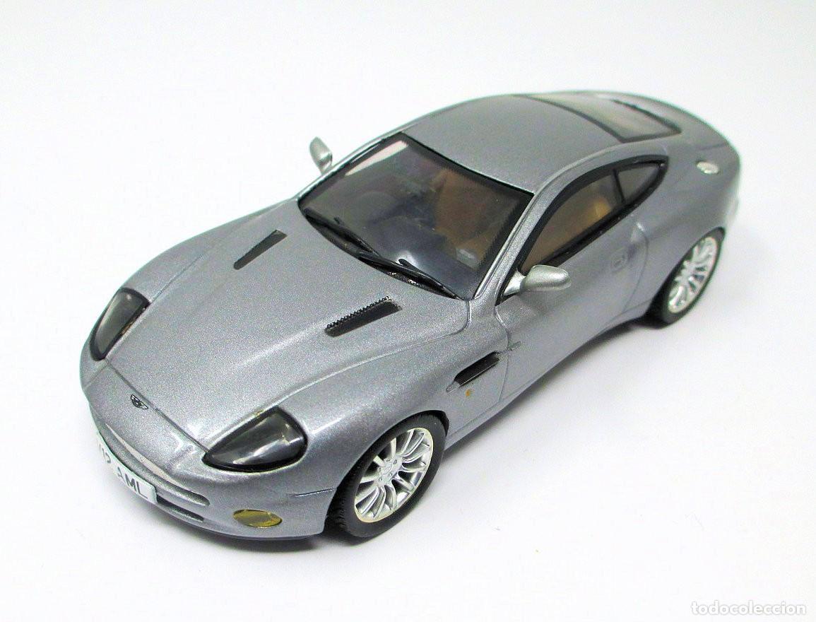 Carros em escala: Aston Martin Vanquish - Escala 1/43