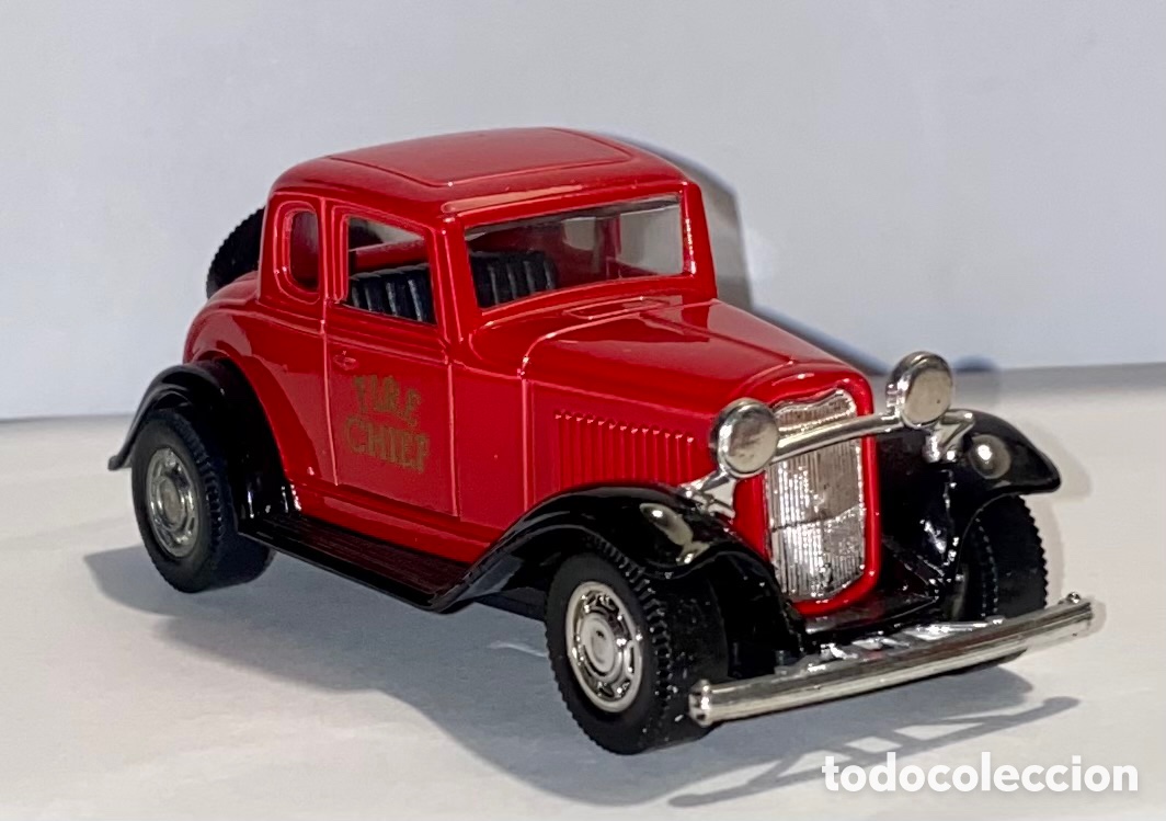 Voitures &agrave; l'&eacute;chelle: Yatming 32 Ford Coupe Fire Chief
