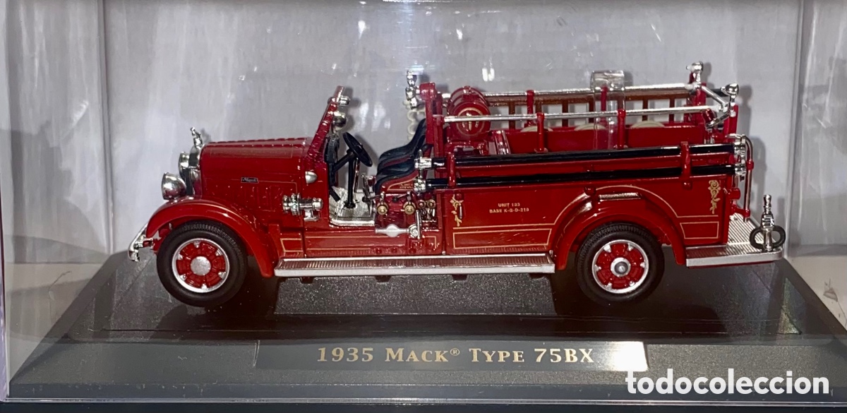 Auto in scala: Yatming Signature 1935 Mack Type 75 BX