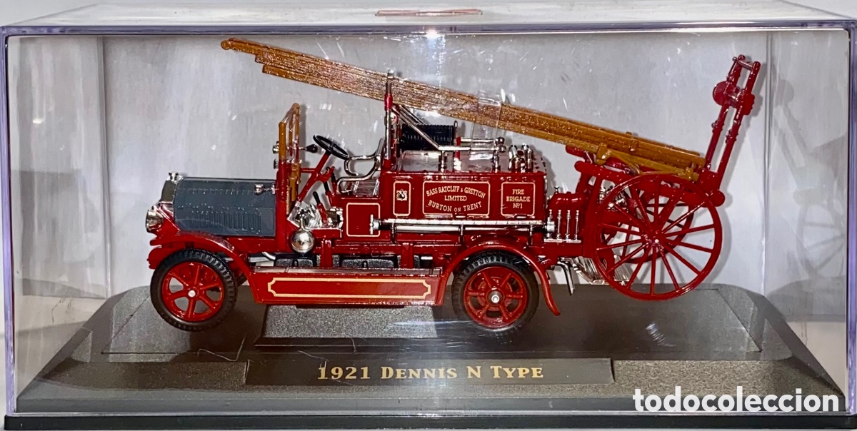 Auto in scala: Signature series 1921 Dennis N Type