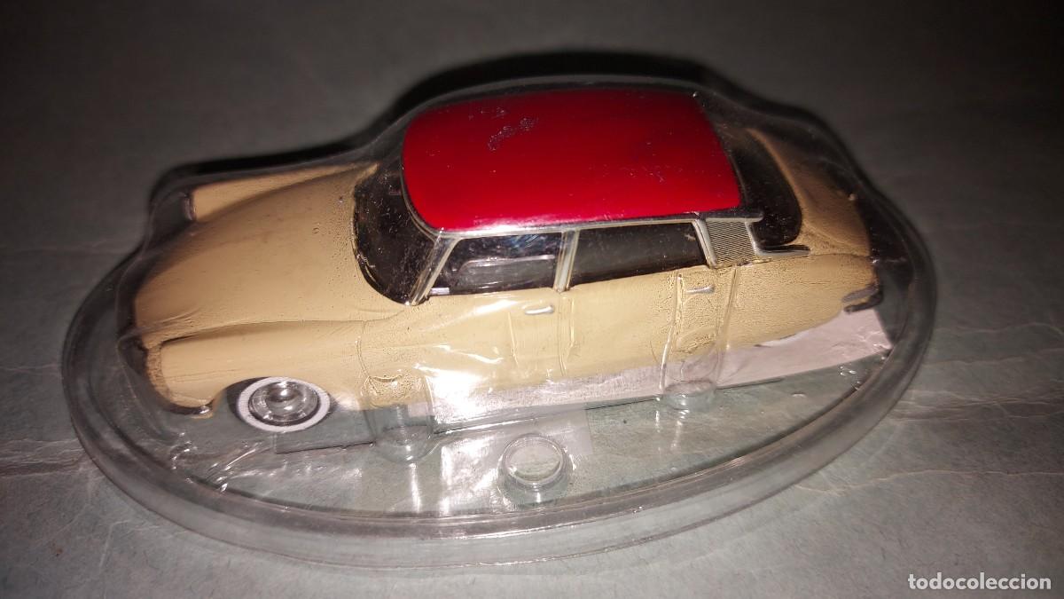 Coches a escala: CITROEN DS 19