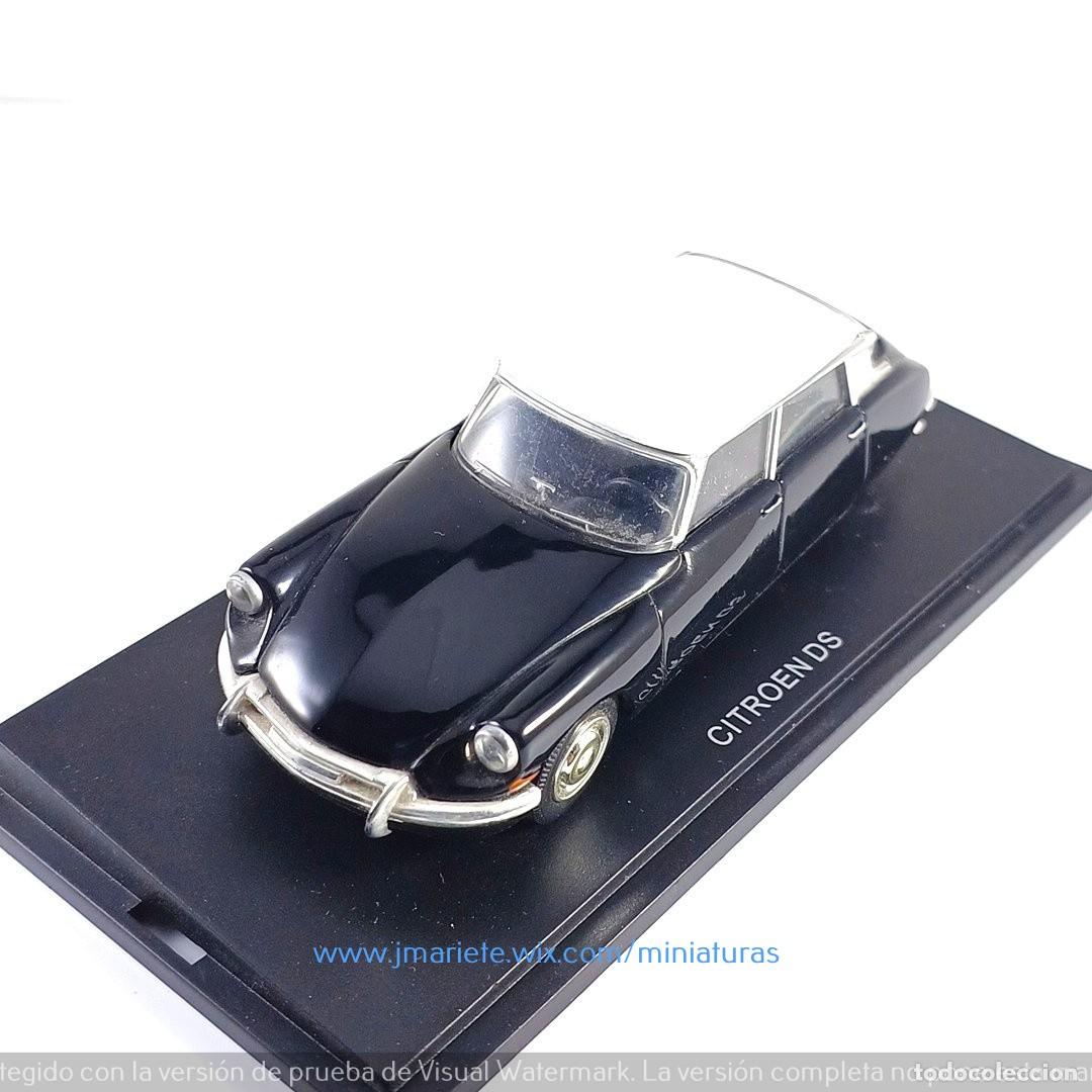 Coches a escala: Citro&euml;n DS - Universal Hobbies 1:43