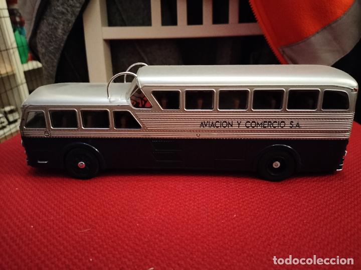 Coches a escala: AUTOBUS PEGASO de altaya - Foto 5