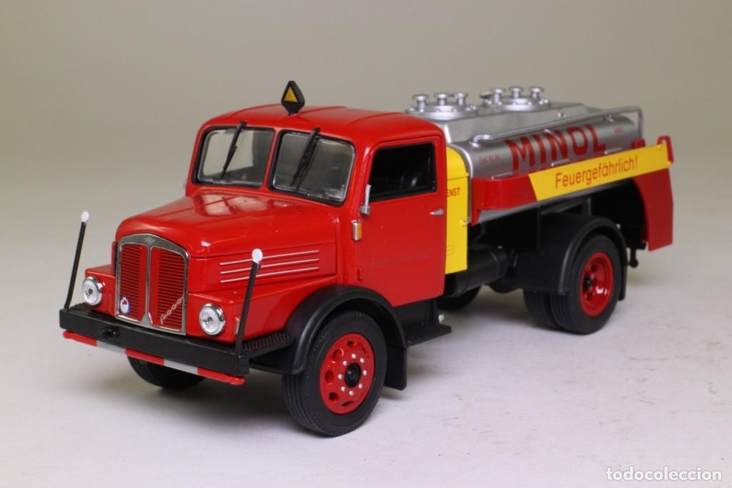 Auto in scala: TRUCK CAMI&Oacute;N IFA S 4000-1 SW 7. DIECAST. 1/43. IXO