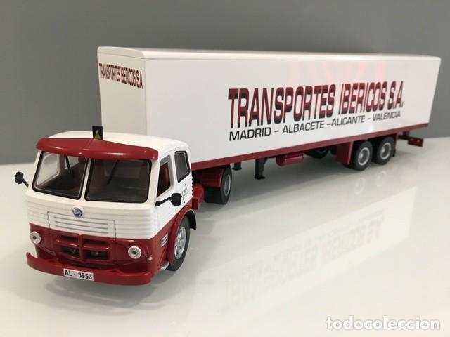 Auto in scala: TRUCK CAMI&Oacute;N PEGASO 2011 50- TR&Aacute;ILER. DIECAST. 1/43. IXO
