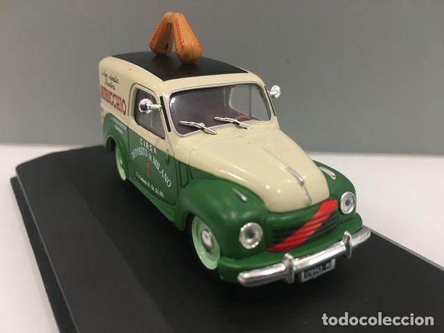 Auto in scala: VAN FURGONETA FIAT 500C FURGONCINO AURICCHIO 1951. DIECAST. 1/43. IXO