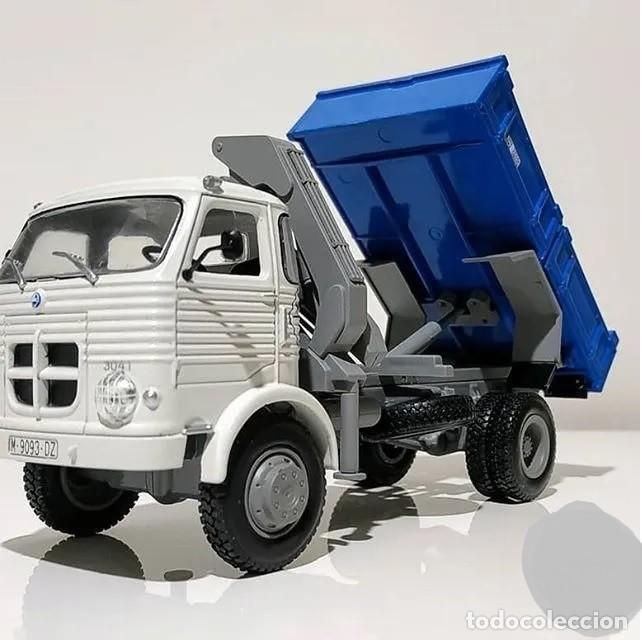 Auto in scala: TRUCK CAMION PEGASO 3040.3041 4X4. (1980). DIECAST 1/43. IXO