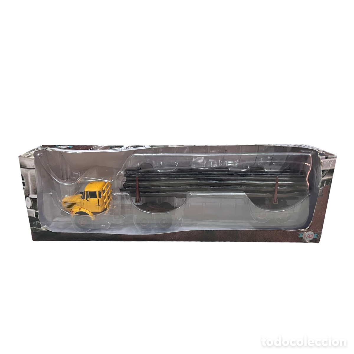 Auto in scala: Cami&oacute;n Escala 1:43 Troncos Nuevo