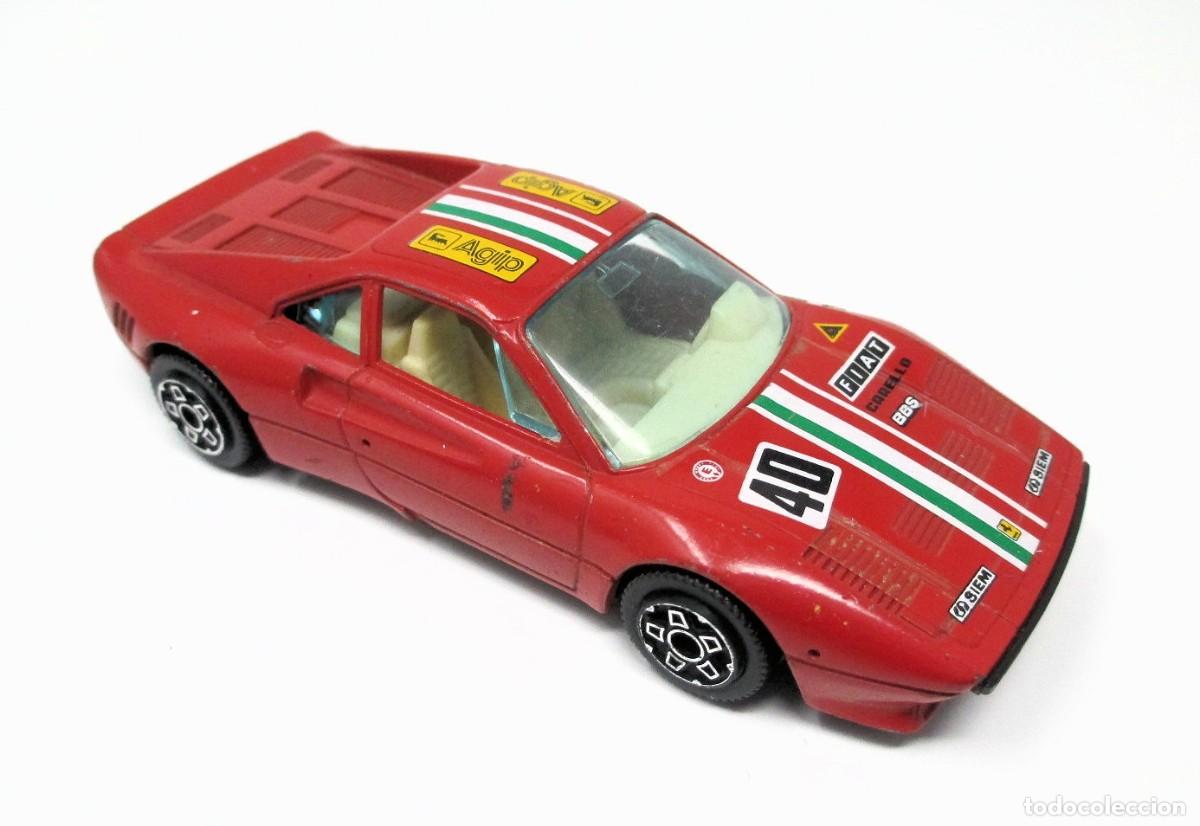 Voitures &agrave; l'&eacute;chelle: Ferrari GTO de Burago - Escala 1/43