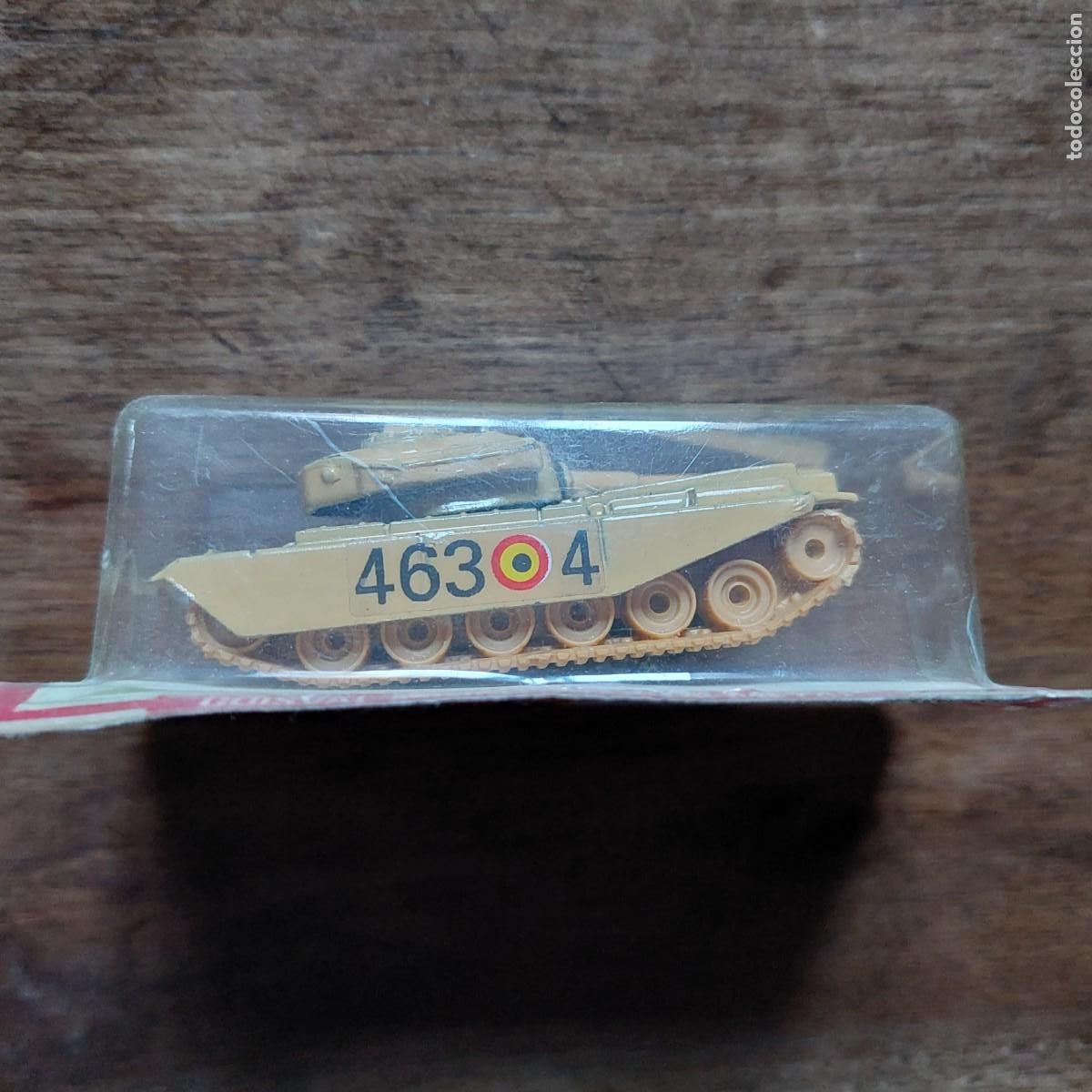 Coches a escala: Tanque de Guisval en blister - Foto 1